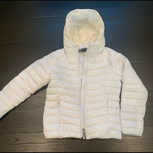 Girls Spyder jacket size girls 7 good condition color white